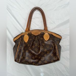 Louis Vuitton purse